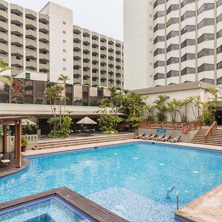 Barcelo Guatemala City Exterior photo The pool at the hotel