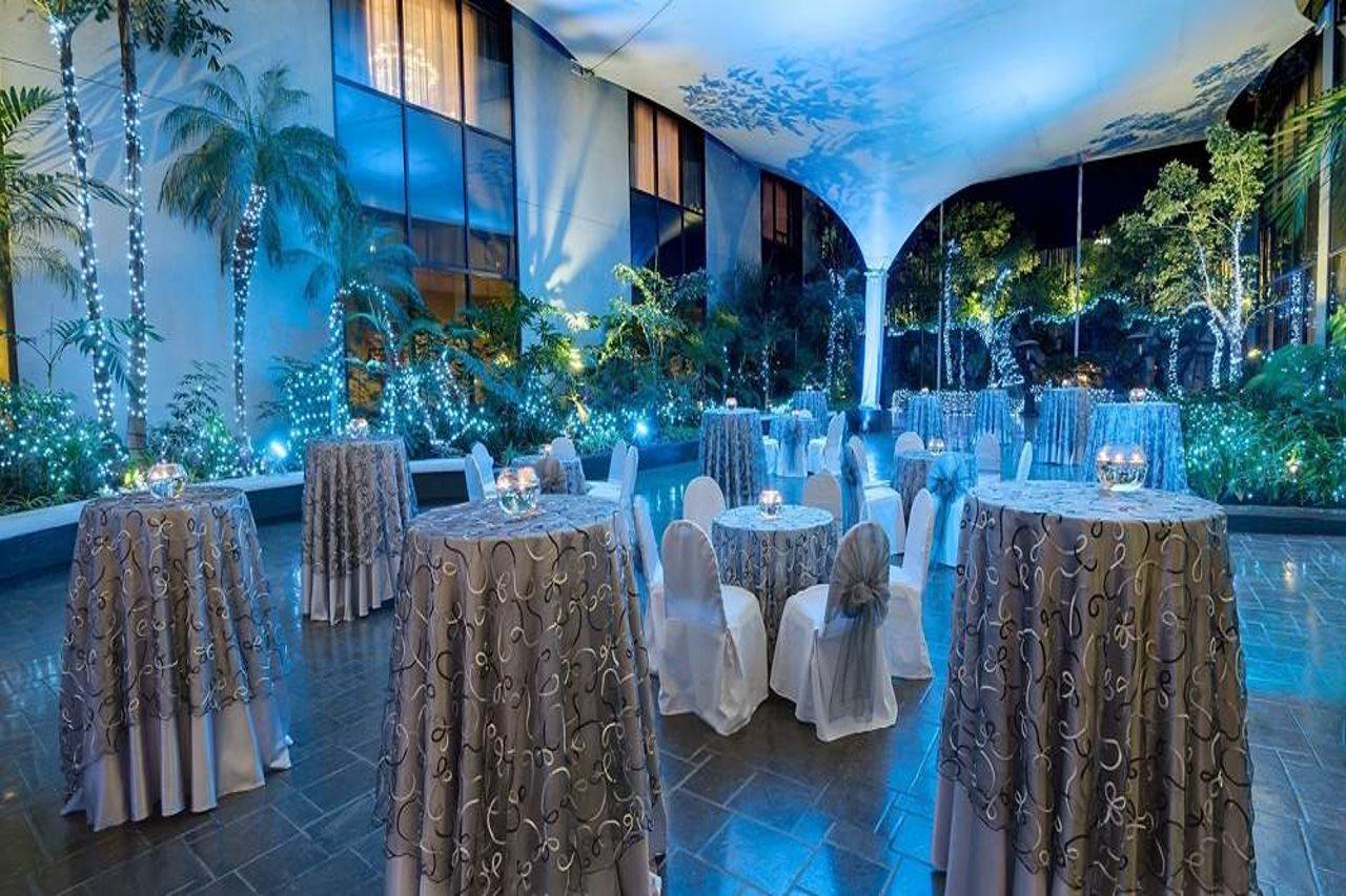 Barcelo Guatemala City Exterior photo The Garden