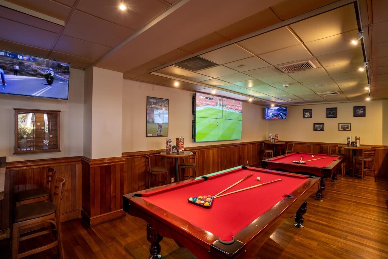 Barcelo Guatemala City Exterior photo The Sports Bar